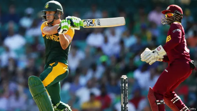 فاف ڈوپلیسی کو ویسٹ انڈیز کے خلاف ان کی اننگز کے لیے یہ ایوارڈ دیا گيا ہے