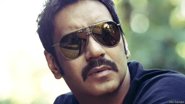 اجے دیوگن نے پروڈکشن ہاؤس کے ساتھ ساتھ اپنا پیسہ گجرات میں ایک سولر پلانٹ پر لگایا ہے