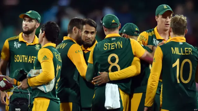 آسٹریلیا کے شہر سڈنی میں عالمی کرکٹ کپ کے پول بی کے میچ میں جنوبی افریقہ نے ویسٹ انڈیز کو شکست دے دی۔