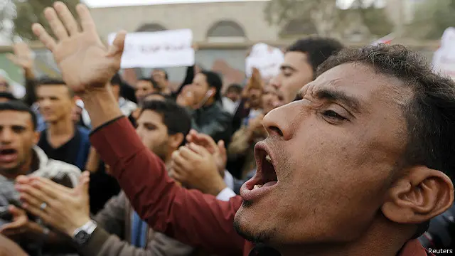 يشهد اليمن مظاهرات احتجاج على سيطرة الحوثيين على السلطة