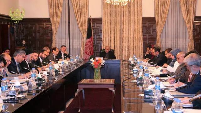 د جمعې په ورځ ارګ کې د وزیرانو شورا بېړنۍ غونډه