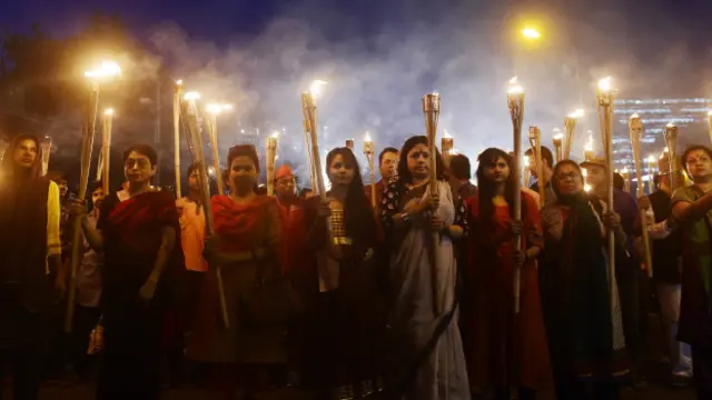 ब्लॉगर की हत्या पर विरोध प्रदर्शन