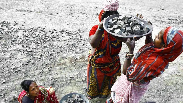 ایک لاکھ کلومیٹر تک سڑکوں کی تعمیر کی تجویز بھی ہے