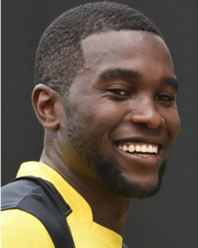 ایلٹن چگمبورا کو سب سے زیادہ پریشانی ڈیتھ اوورز کی بولنگ پر ہے۔