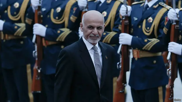 تر دې وړاندې د افغانستان ولسمشر واک ته له رسېدا وروسته، سعودي عربستان، چین او پاکستان ته سفرونه کړي.