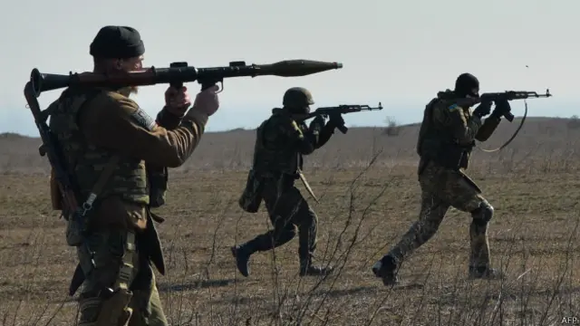 Бойцы украиснкого батальона "Азов"