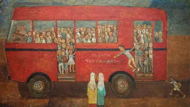 Sotheby's Bus Kota Widayat