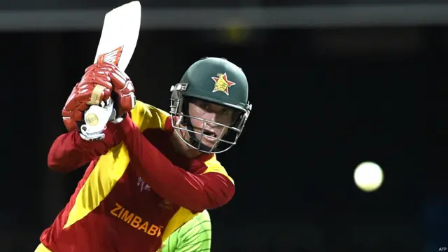 زمبابوے کی جانب سے برینڈن ٹیلر نے چھ چوکوں کی مدد سے 50 جبکہ چنگمبورہ نے چار چوکوں کی مدد سے 35 رنز بنائے۔