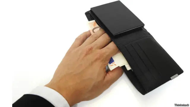 هدف نظام مالیاتی این است که "بودجه عمومی و مخارج دولت از مالیات تامین شود"