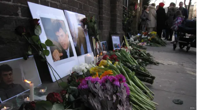 Boris Nemtsov cümə günü Kreml yaxınlığında qətlə yetirilmişdir. 