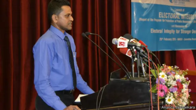 "රාජ්‍ය මාධ්‍ය ප්‍රධාන ප්‍රතිවාදී අපේක්ෂකයාට නිග්‍රහ කරන්න සහ ඔහු අපකීර්තියට පත්කරන්න, ඔහුගේ ප්‍රතිරූපය වනසා දමන්න පියවර ගෙන තියෙනවා"