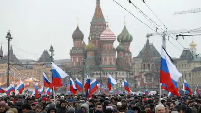 راهپیمایان جایی نه چندان دور از کرملین تجمع کردند