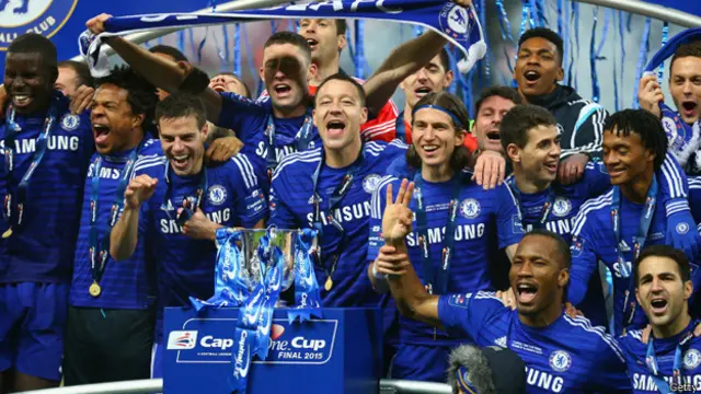 أول لقب يحرزه جوزيه مورينيو منذ عودته الى تشيلسي