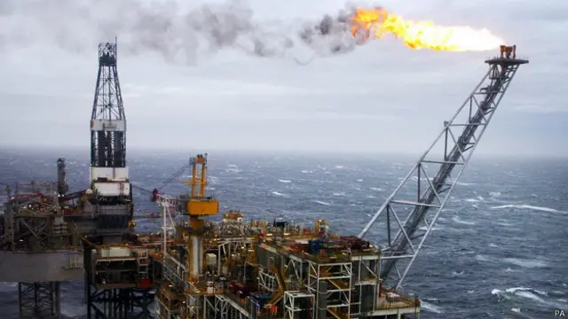 Нефтяная вышка в Северном море