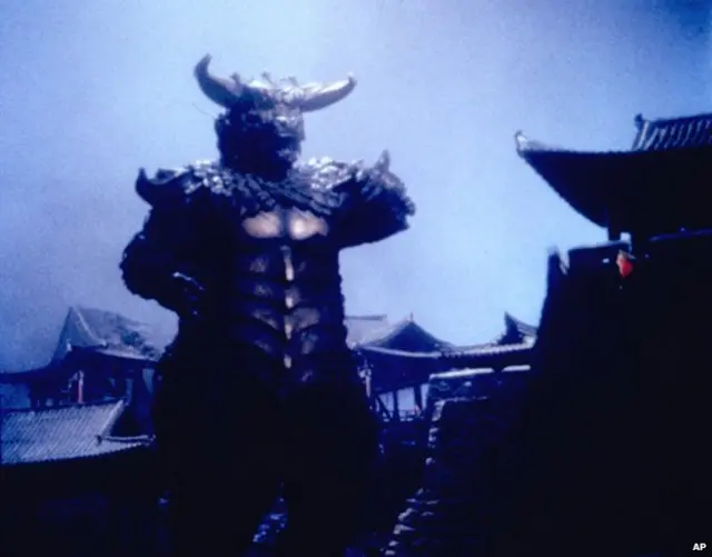 《平壤怪獸》：怪獸帶領農民發動革命、推翻暴君