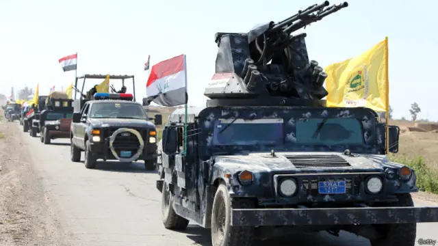 伊拉克政府军车队