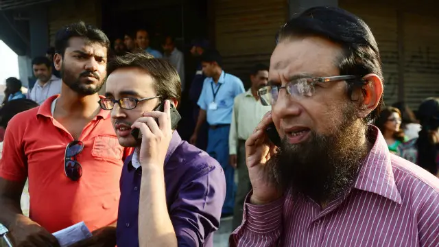 اہم تہواروں کے موقع پر پاکستان میں موبائل سروس کا بند ہونا معمول بن چکا ہے