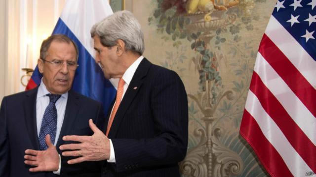 Главы внешнеполитических ведомств России и США Сергей Лавров и Джон Керри