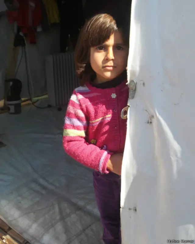 Haylin, babasını özlediğini anlatıyor.