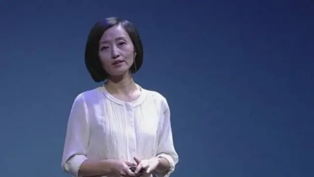 「柴靜式關注」引起的反響和中國官方態度的變化，凸現了中國政府對民間關注、參與環保的兩難心態。