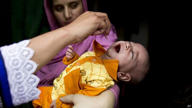 Pakistán, vacuna