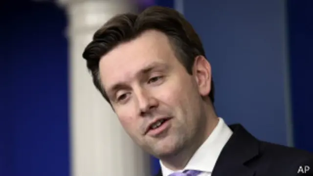 Earnest insistió en que cerrar Guantánamo es una prioridad de Obama.