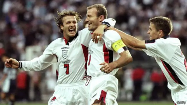 Alan Shearer (tengah) bersama David Bechkam dan Michael Owen di Piala Dunia 1998.