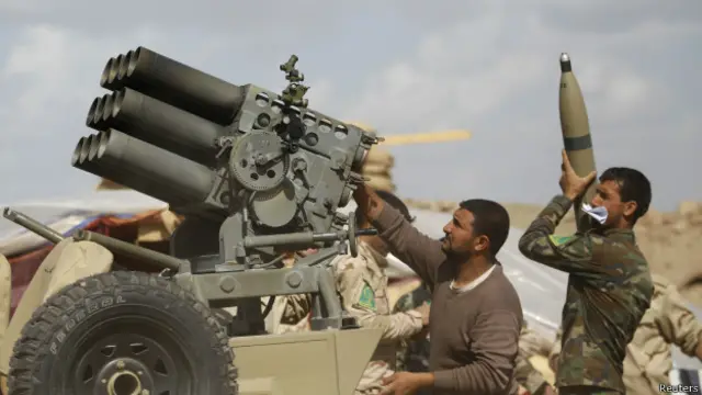 درگیری‌های شدیدی در حومه شهرک الدور در جنوب تکریت در جریان است