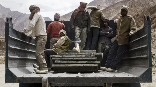 लद्दाख, आर्को दत्ता, राहुल धनकानी