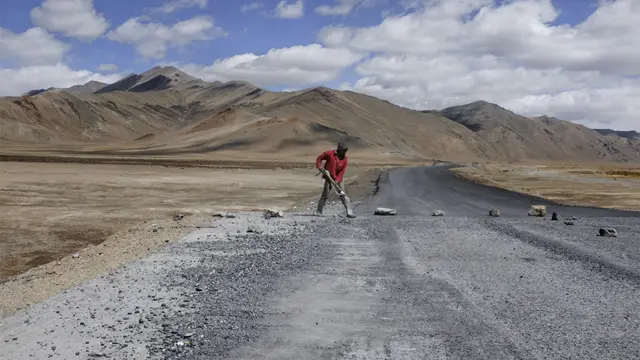लद्दाख, आर्को दत्ता, राहुल धनकानी