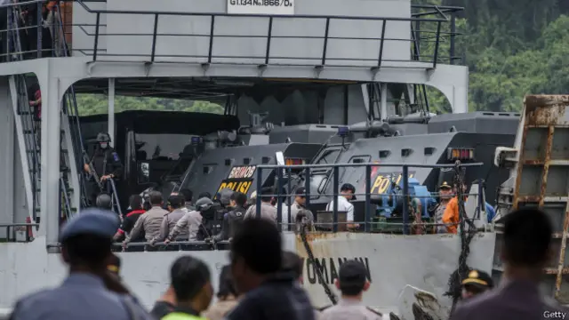 Pemindahan dua terpidana mati ke Pulau Nusakambangan dijaga ketat