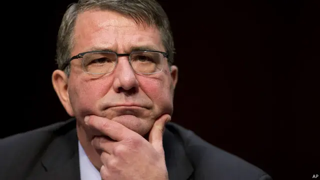 أكد وزير الدفاع آش كارتر بدء تحقيق فيما حدث خلال المؤتمر الصحفي بشأن الموصل.