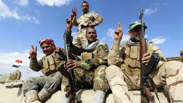 القوات الحكومية العراقية مدعومة من الميليشيات في المعركة من أجل استعادة السيطرة على تكريت