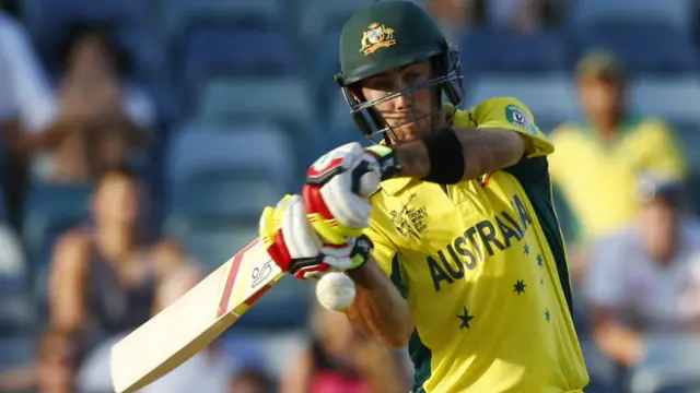 آسٹریلیا کی طرف سے ابتک بیٹنگ میں گلین میکسویل 301 رنز بنا کر نمایاں ہیں