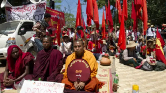 latpadan_students_march