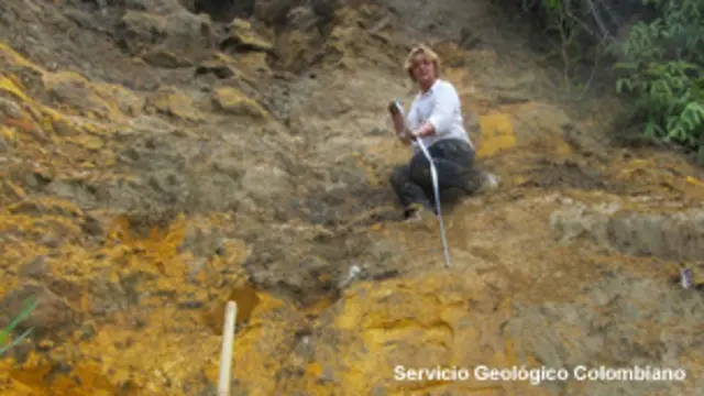 Estudios geológicos en El Escondido