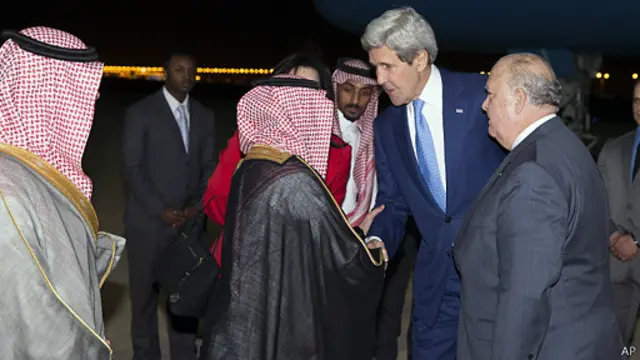 جان کری برای اطمینان بخشی به کشورهای عرب در مورد حمایت از آنان به منطقه سفر کرده است