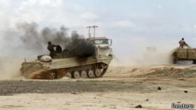 မိုင်းတွေကြောင့် စစ်ဆင်ရေး နှောင့်နှေးနေဟု ဆို