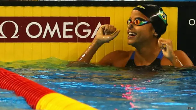 Etiene Medeiros bajó en casi un segundo su mejor marca para batir el récord mundial en Doha. 