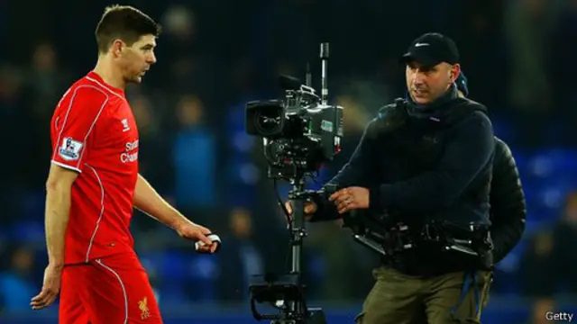 Kapten Liverpool itu kemungkinan akan kembali memperkuat klubnya dalam perempat final Piala FA menghadapi Blacburn Rovers, setelah absen dalam enam laga terakhir akibat cidera.