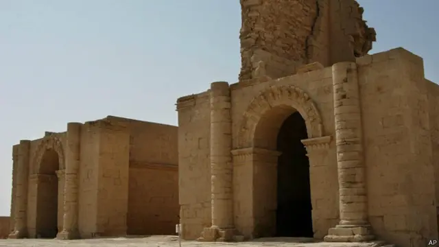 د حضر ښار د ویجاړولو خبرونه داسې مهال خپاره شوي، چې تېره ورځ داعش د نمرود لرغوني ښار کنډوالو له منځه وړلو عملیات هم پیل کړي وو.