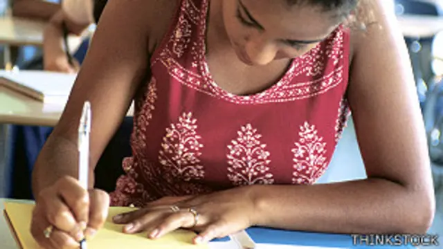 स्कूली छात्र