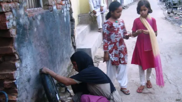 हीट पेंटिग की कारीगर वजीफ़न