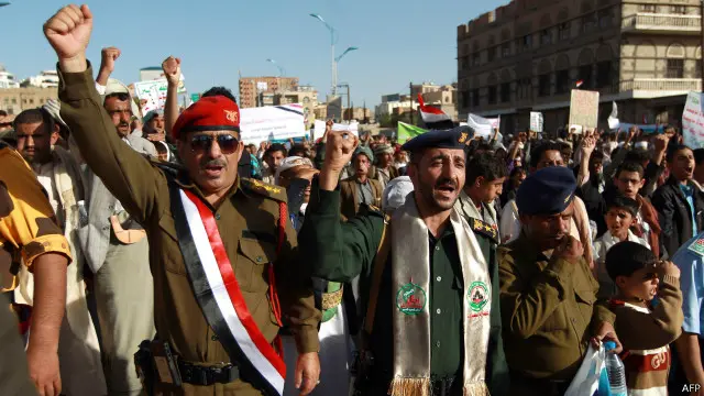 هواداران حوثی‌ها در صنعا می‌گویند نابسامانی سیاسی در این کشور به سبب دخالت‌های آمریکا و عربستان سعودی است