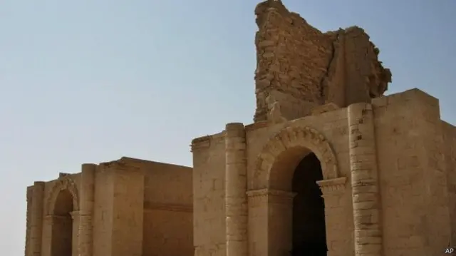 ددغه ښار قدامت د سلوقي دولت ۲۰۰۰ کلن تاریخ ته رسېږي، چې له میلاد وړاندې په دویمه او درېیمه پېړۍ کې د اسکندر مقدوني تر مړینې وروسته جوړ شو. 