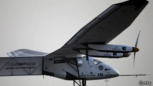 बग़ैर ईंधन का हवाई जहाज़ सोलर इंपल्स