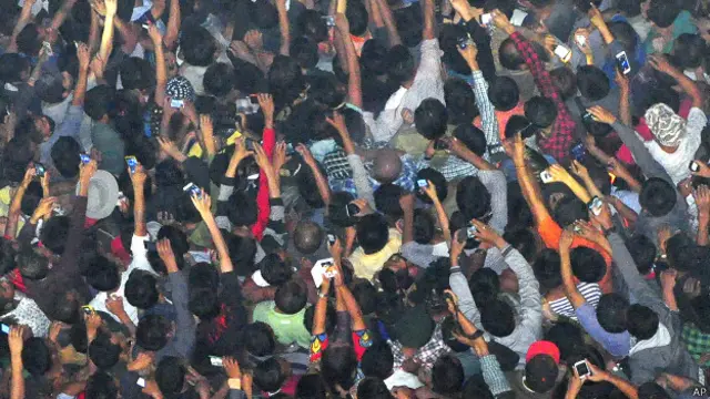 Толпа линчующих в Димапуре