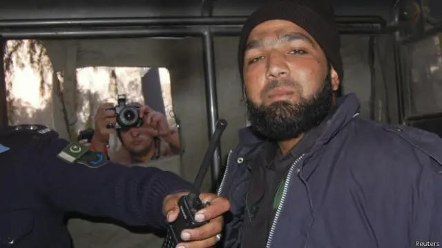 मुमताज़ क़ादरी ने सलमान कादरी को ईशनिंदक बताते हुए उनकी हत्या कर दी थी