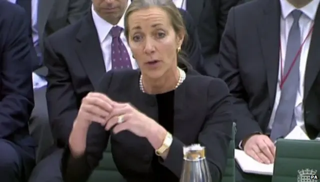 在今天的质询中,一些英国议员要求她辞去BBC信托会主席之职。