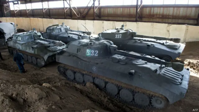 亲俄罗斯叛军已将“相当数量的”重武器撤走